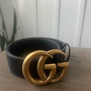 Authentic Gucci GG Marmont leather belt. 🖤